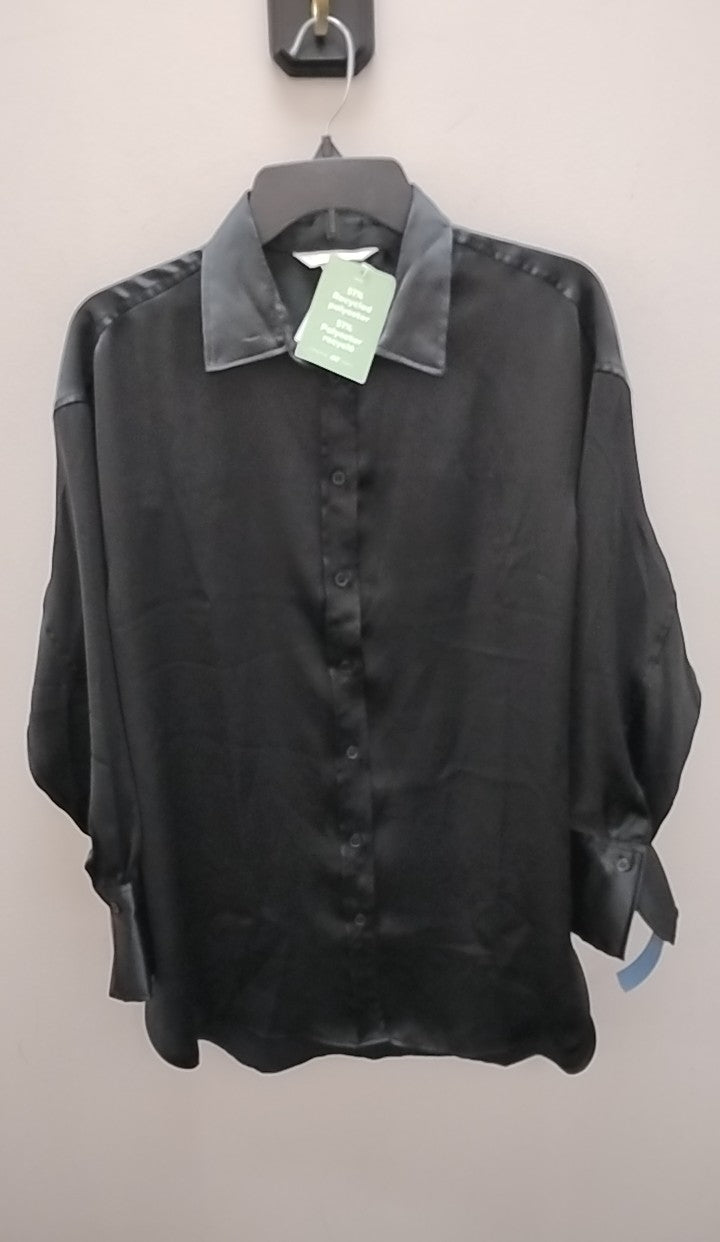 Size M H&M Button Down