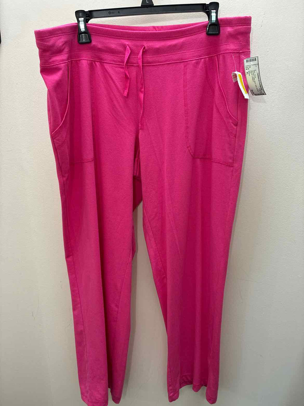 Size XL Athletic Misc. Pants