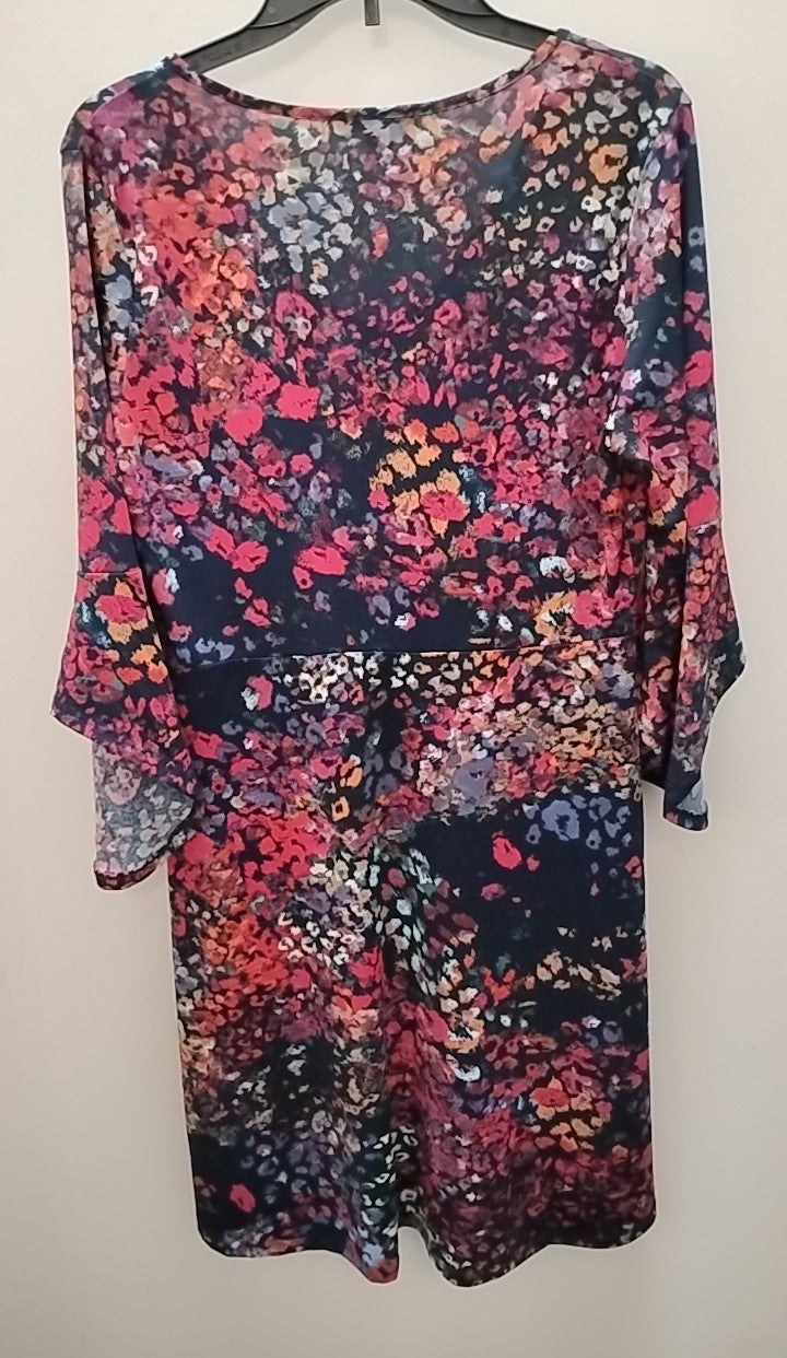 Size M Sunny Leigh Dress