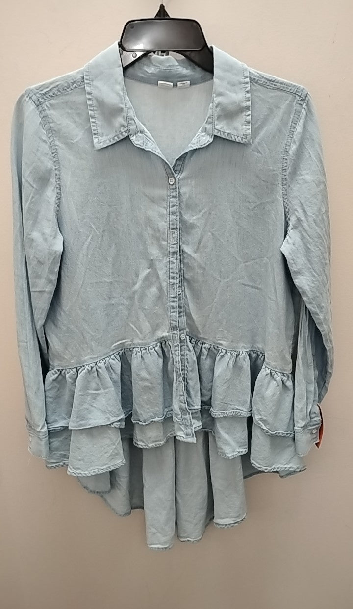 Size M Button Down