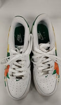 8.5 Nike Sneakers