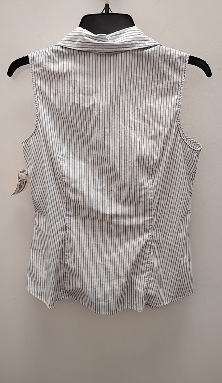 Size M New York & Co. Sleeveless
