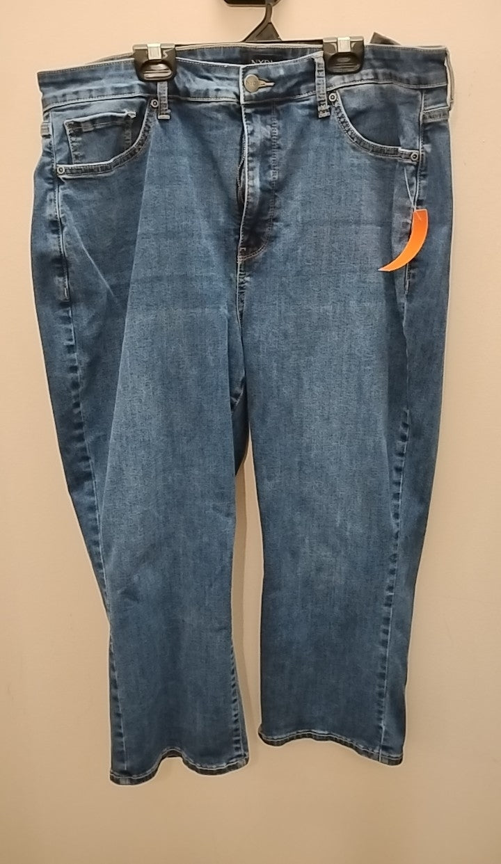 Size 16 NYDJ Capris