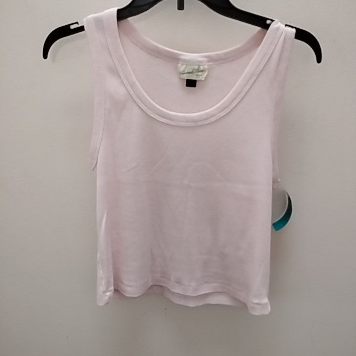 Size L Universal Threads Sleevless Sleeveless