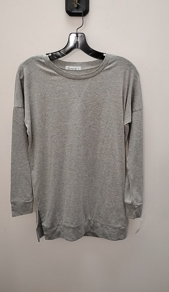 Size S Levaca Sweatshirt