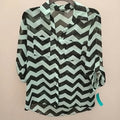 Size S Sami & Jo 3/4 sleeves Blouse