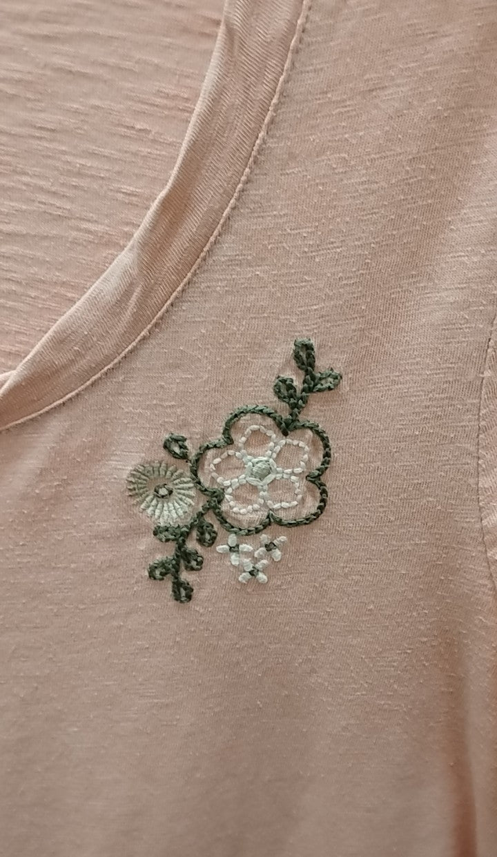 Size XL Studio Works T-shirt