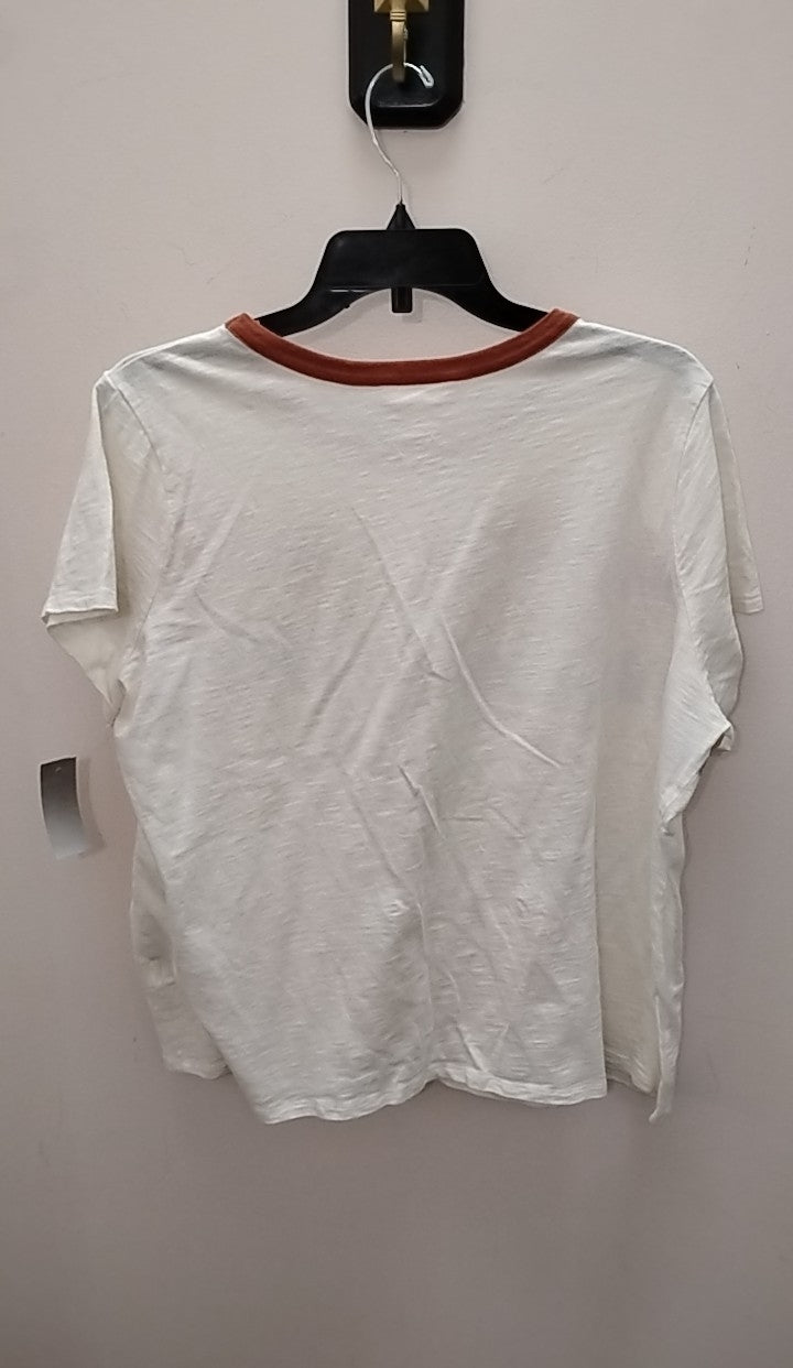 Size 1X Lauren Conrad T-shirt