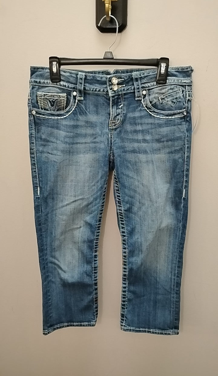 Size 7 Vigoss Capris