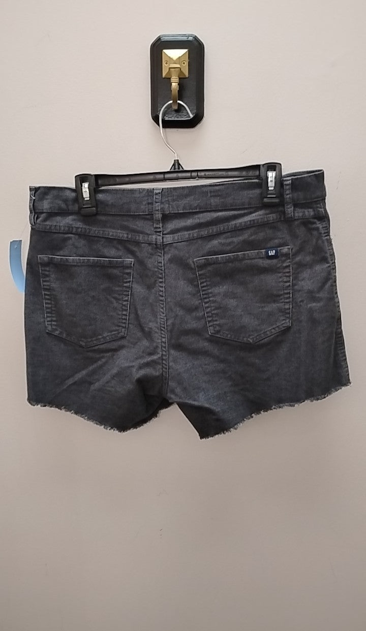 Size 10 Gap Shorts