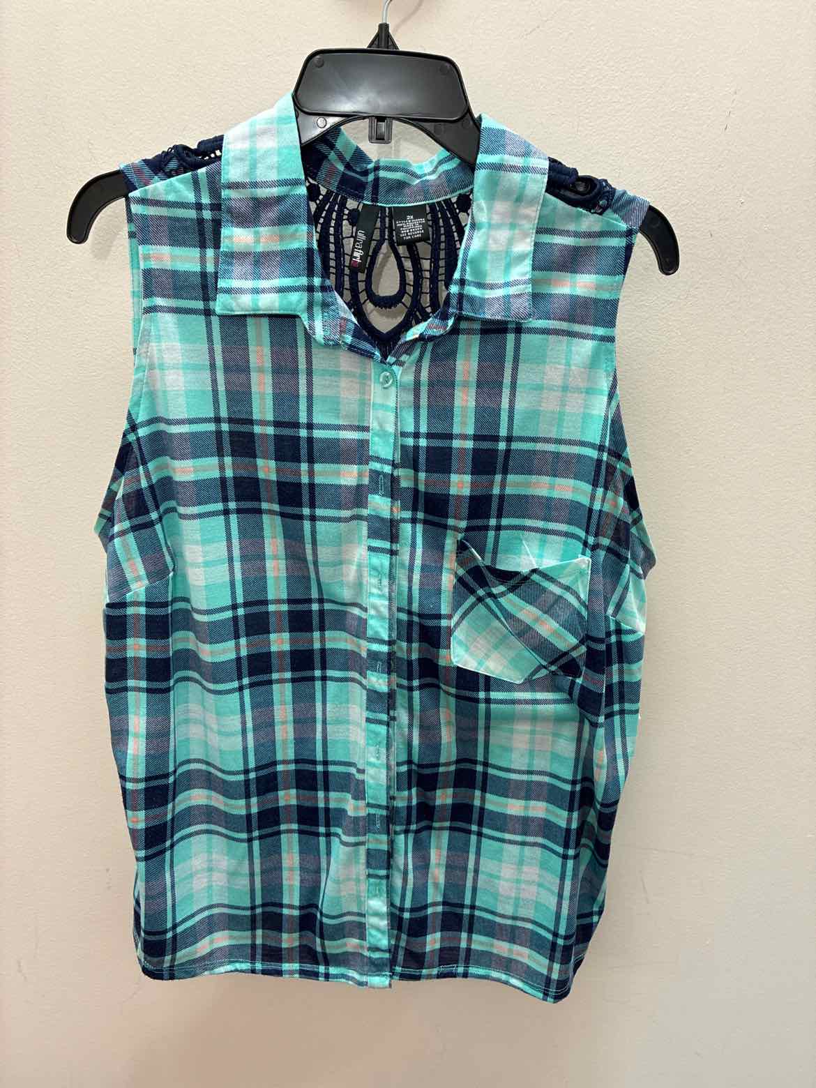 Size XXL Ultra Flirt Sleevless Sleeveless