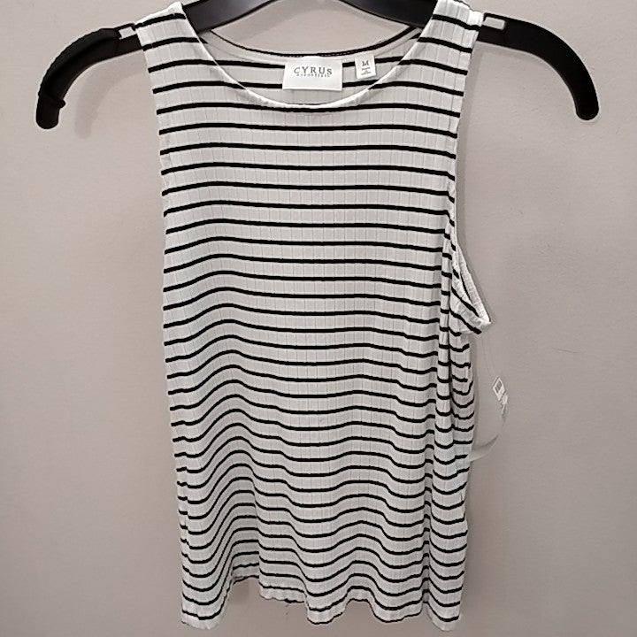 Size M Cyrus Sleeveless