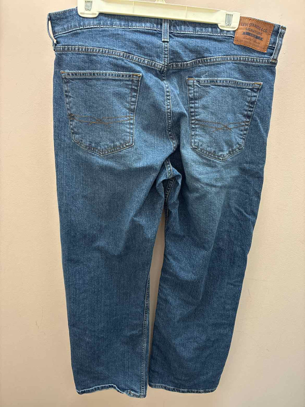 Size 36x30 Levi Men's Jeans