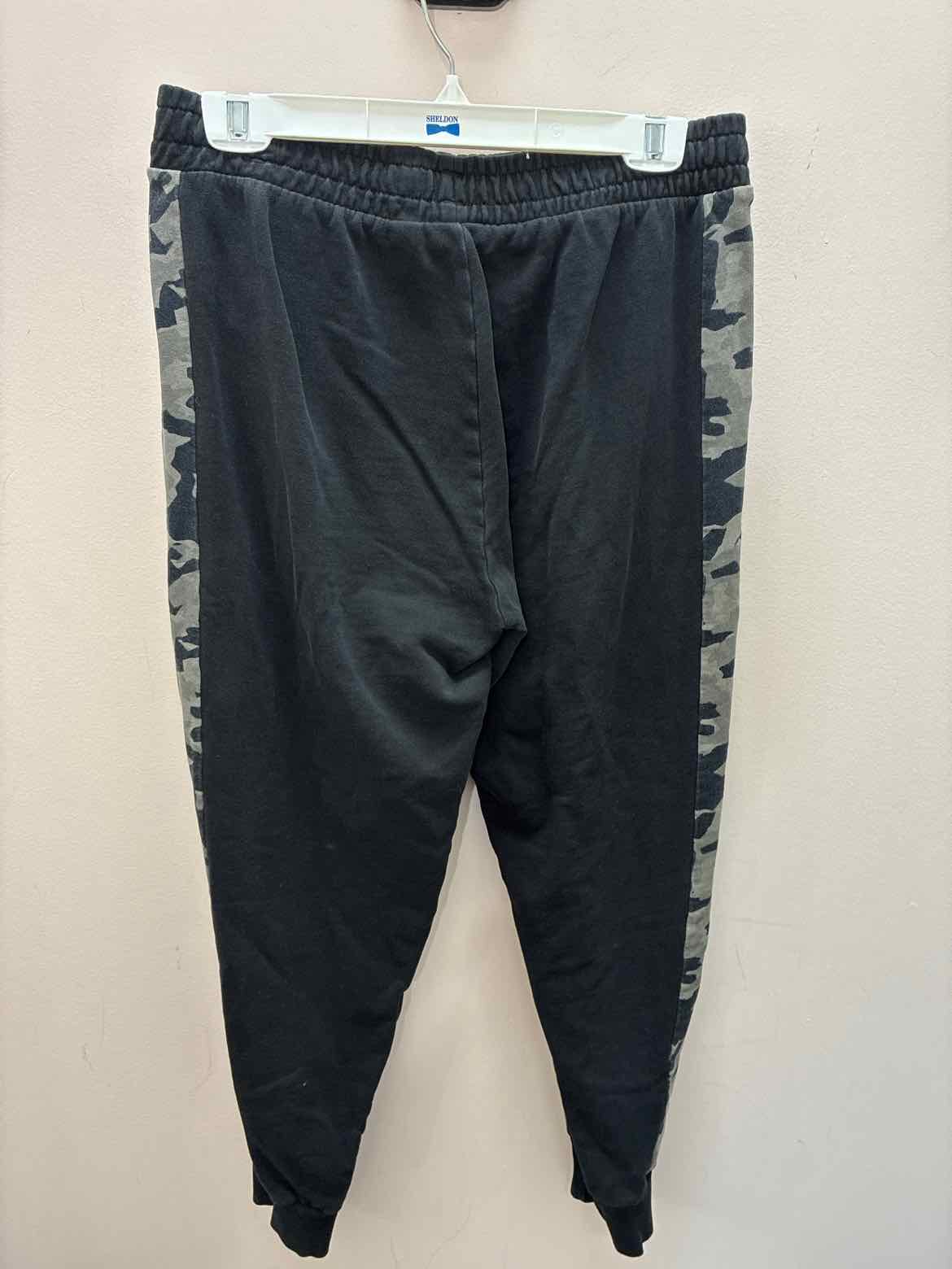 Size L Puma Men's Sweatpants