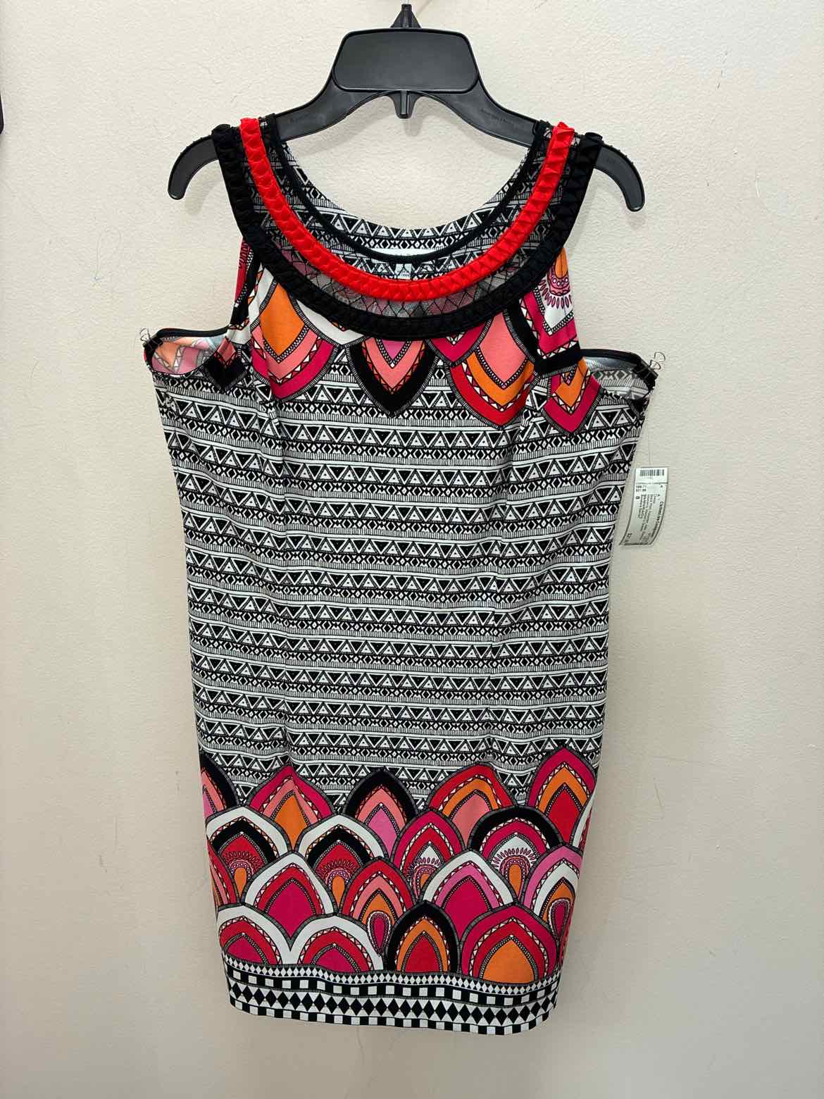 Size 8 Sandara Darren Dress