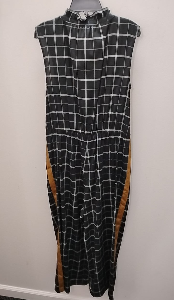 Size M Vera Wang Romper