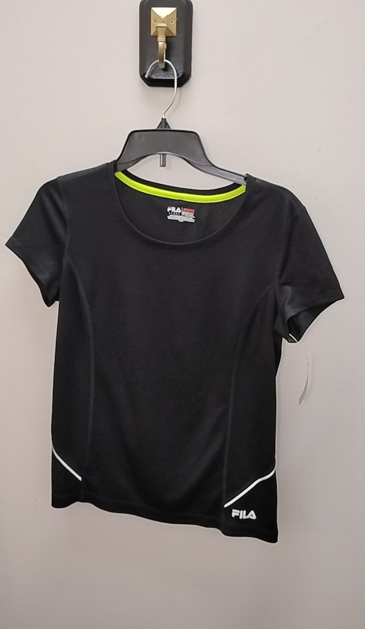 Size M Fila T-shirt