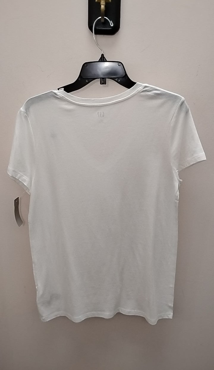 Size L Gap T-shirt