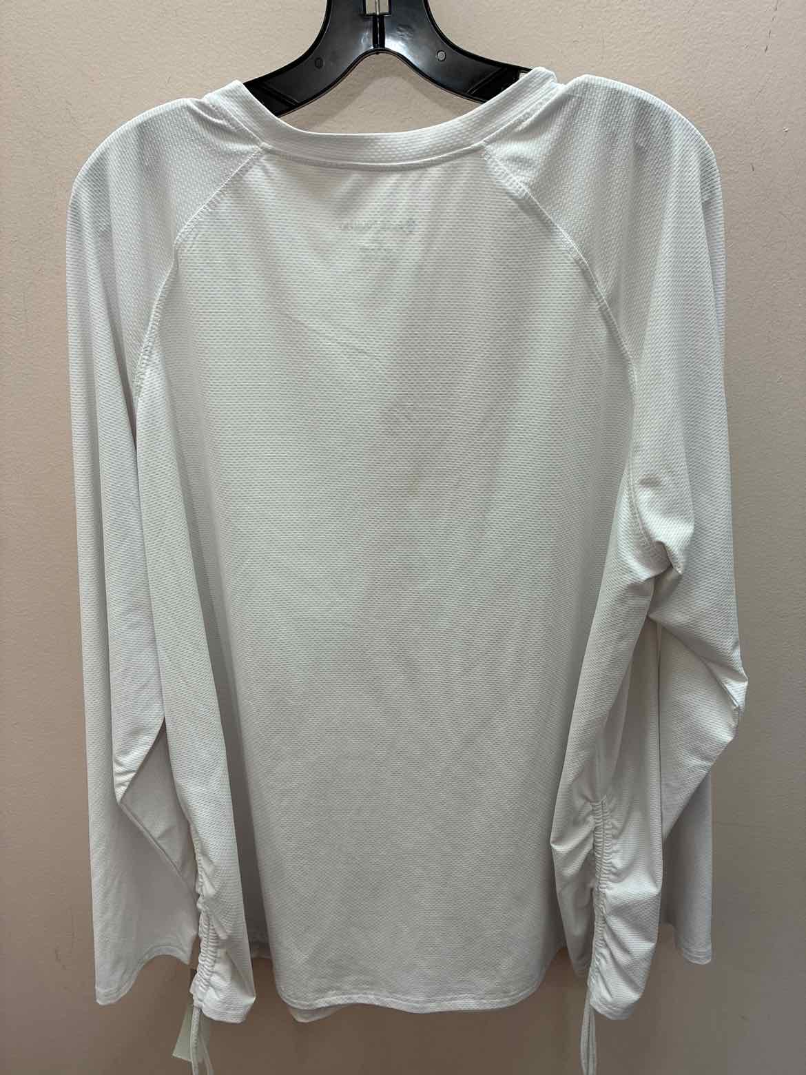 Size XXL Free Country Long Sleeve Performance wear