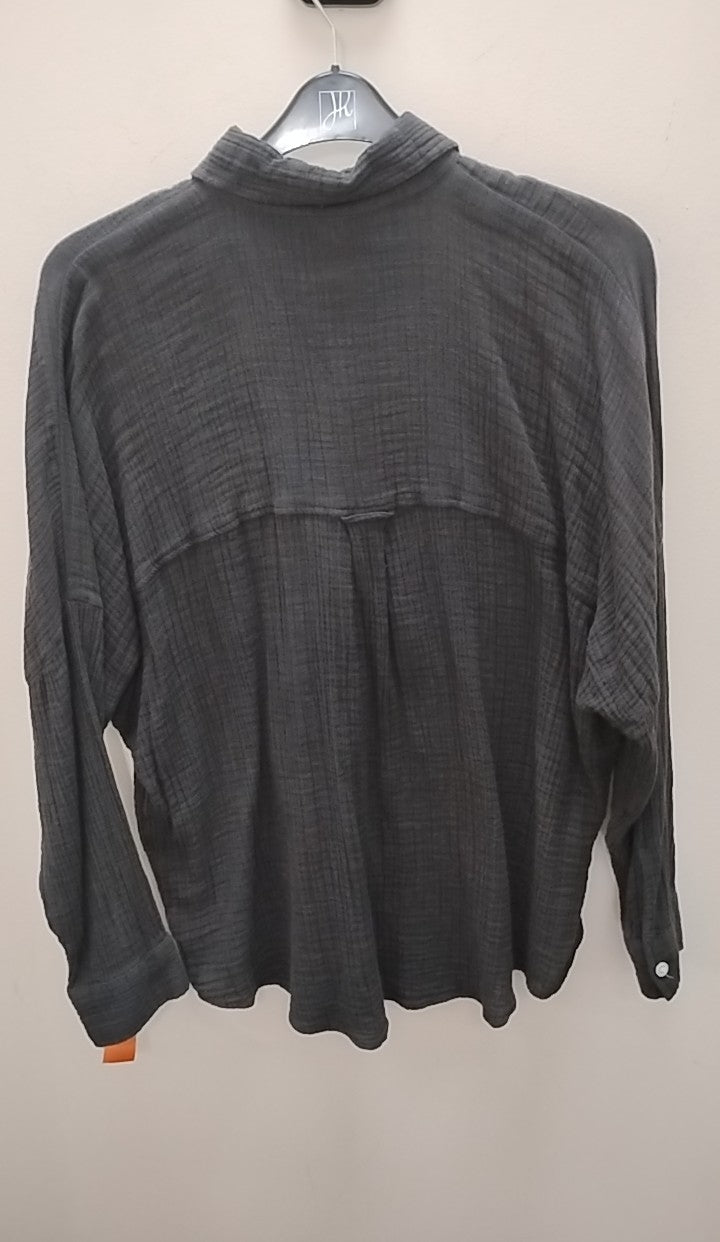 Size S American Eagle Button Down