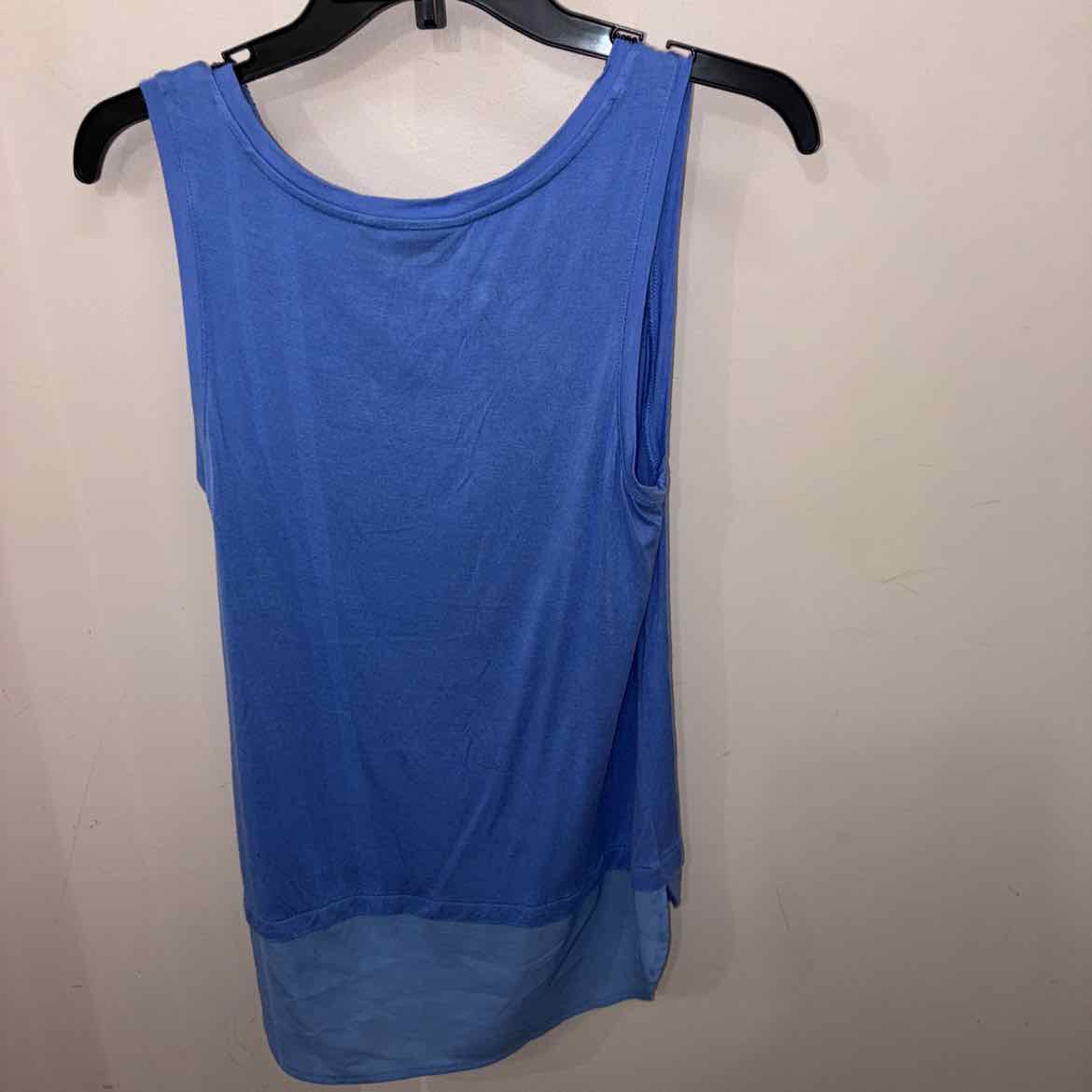 Size XS Apt. 9 Sleevless Sleeveless