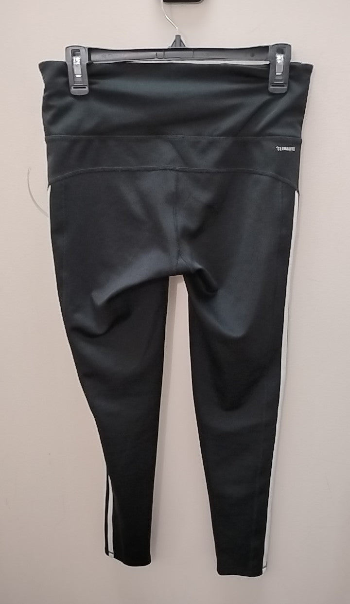 Size M Adidas leggings