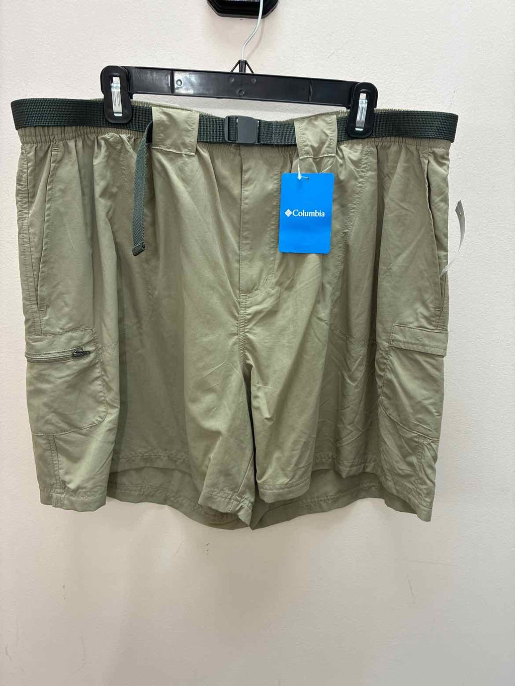Size XXL Columbia Shorts
