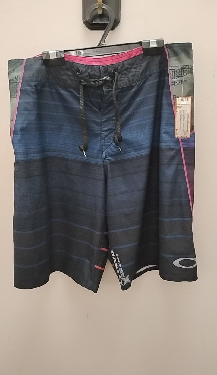 Size S Oakley Men's Swim Trunks
