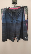 Size S Oakley Men's Swim Trunks