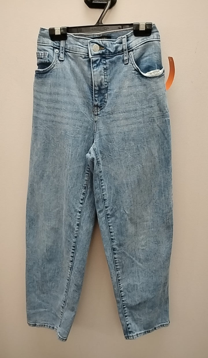 Size 4 Banana Republic Capris
